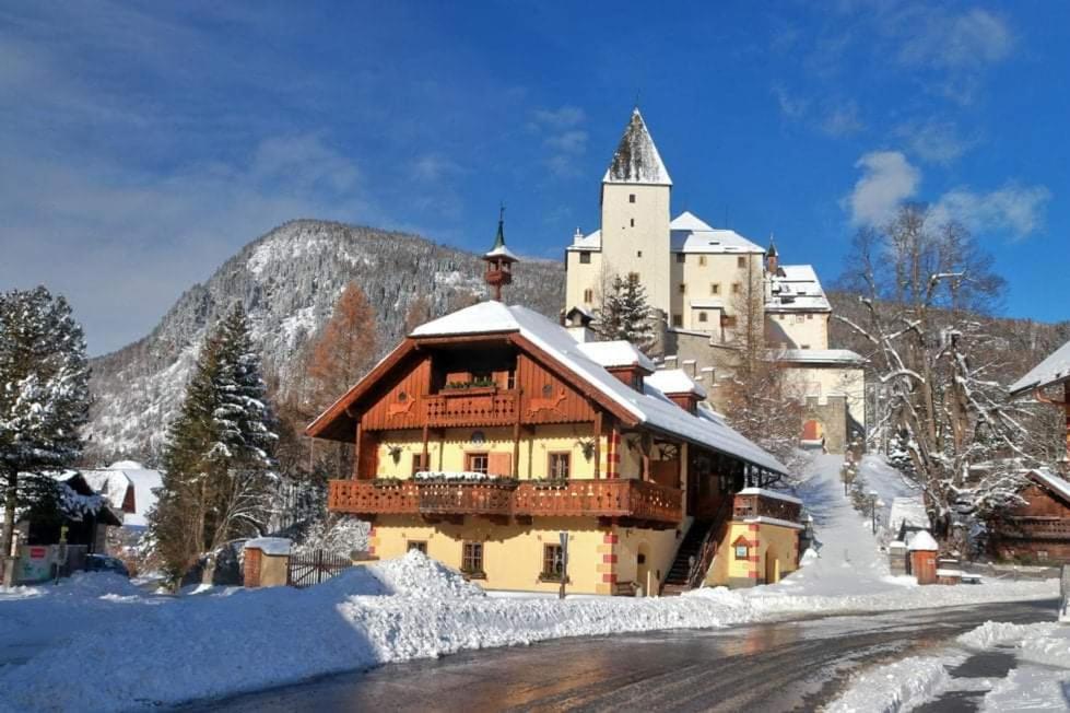 Schlossmeierhaus - Kristall Lungau Mauterndorf  Buitenkant foto
