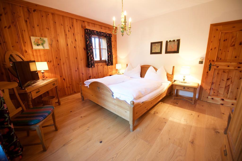 Schlossmeierhaus - Kristall Lungau Mauterndorf  Buitenkant foto